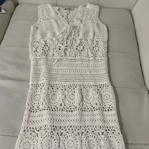 VIVECA WHITE CROCHET MAXI DRESS BY HALE BOB large - Picture 8 of 8